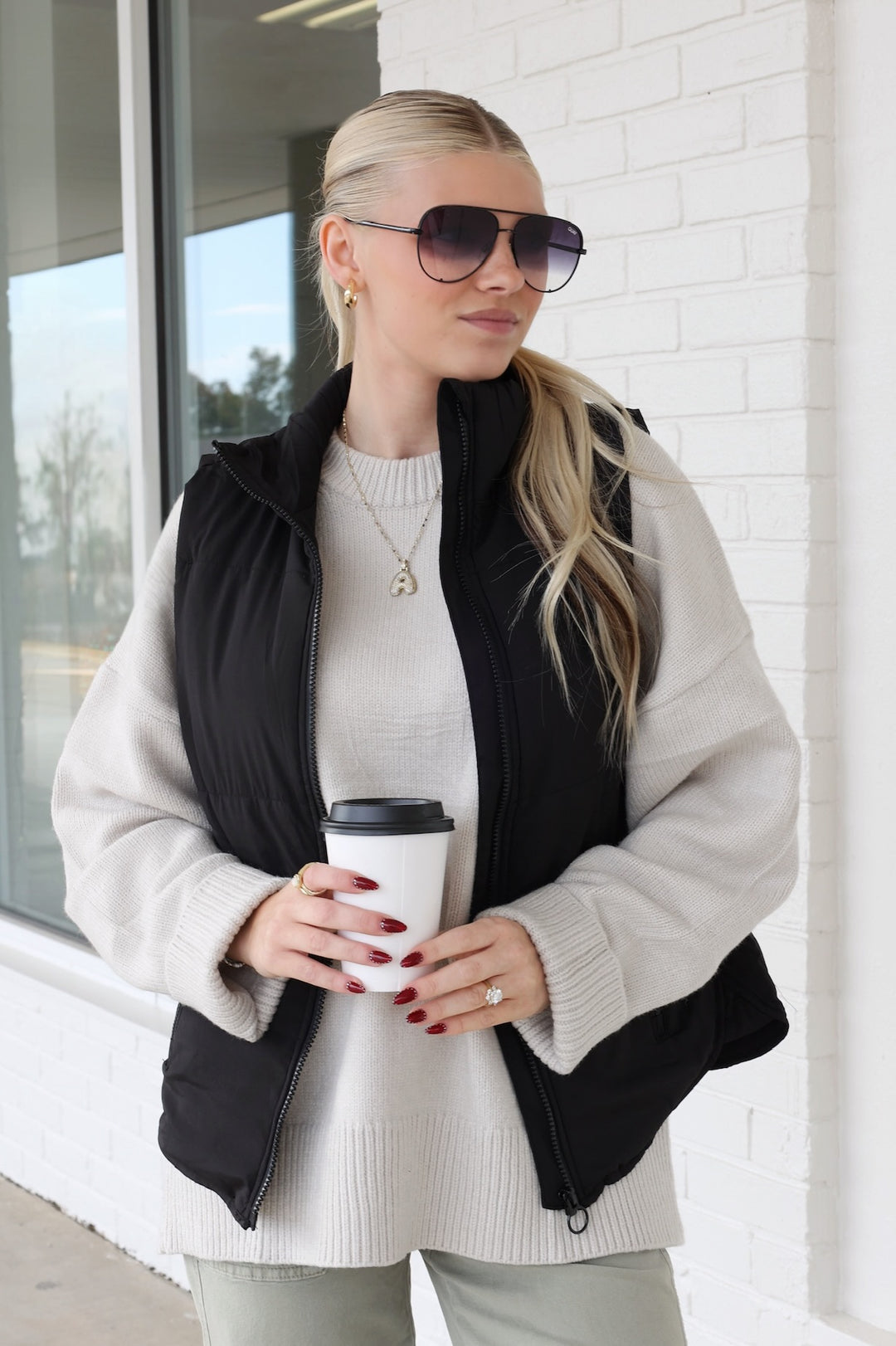 Below Zero Vest- Black