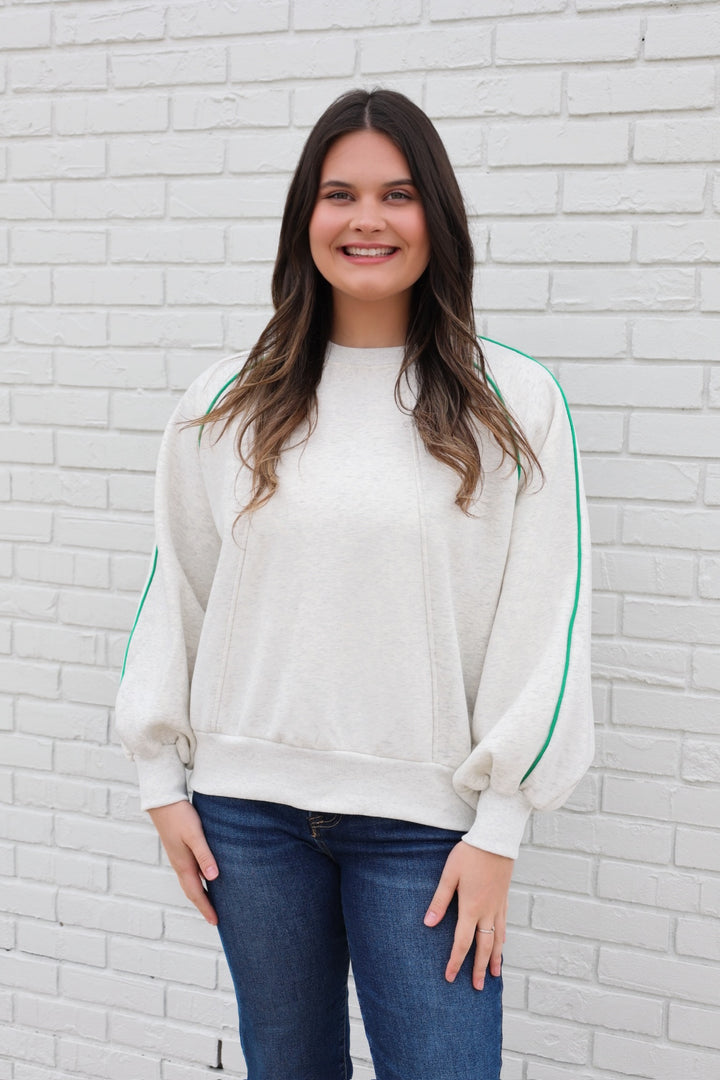 Amelia Piping Pullover