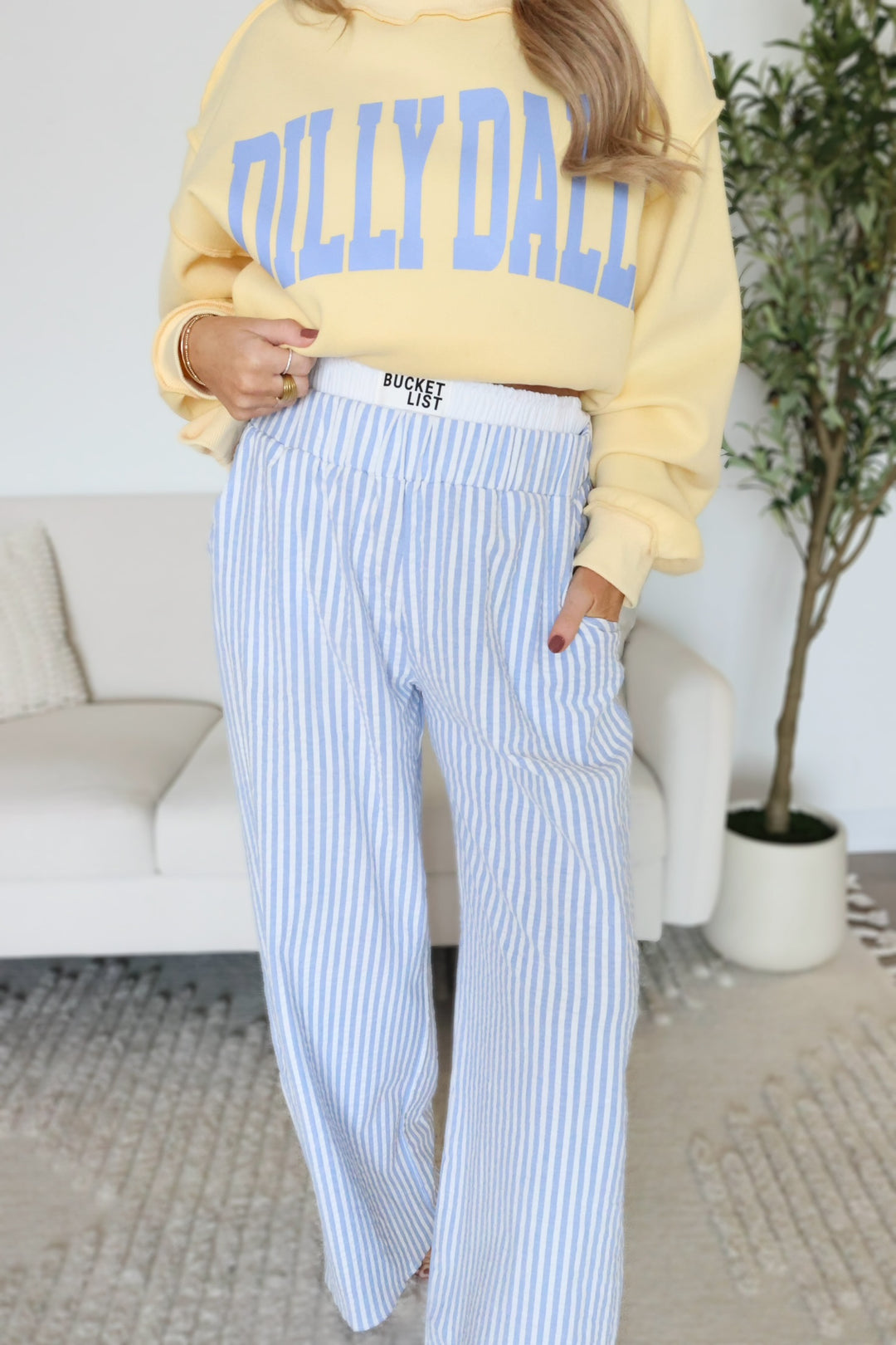 Dilly Dally Sweatshirt