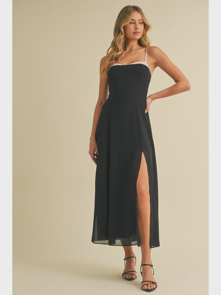 Breaking Midi Dress