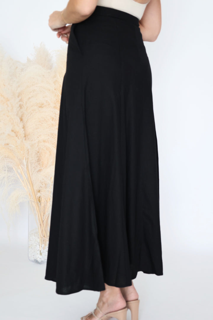 Chelle Maxi Skirt (FINAL SALE)