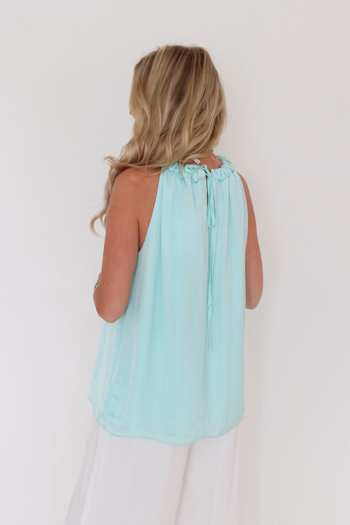 Isla Twist Top
