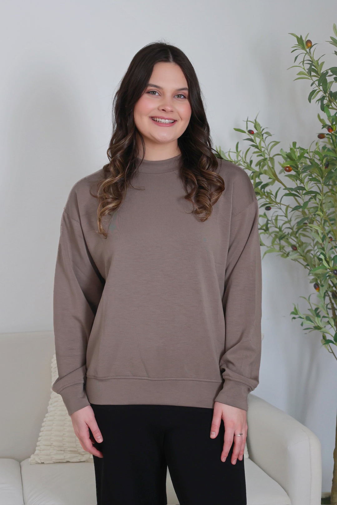 Scuba Mock Neck Pullover- Mocha Cream