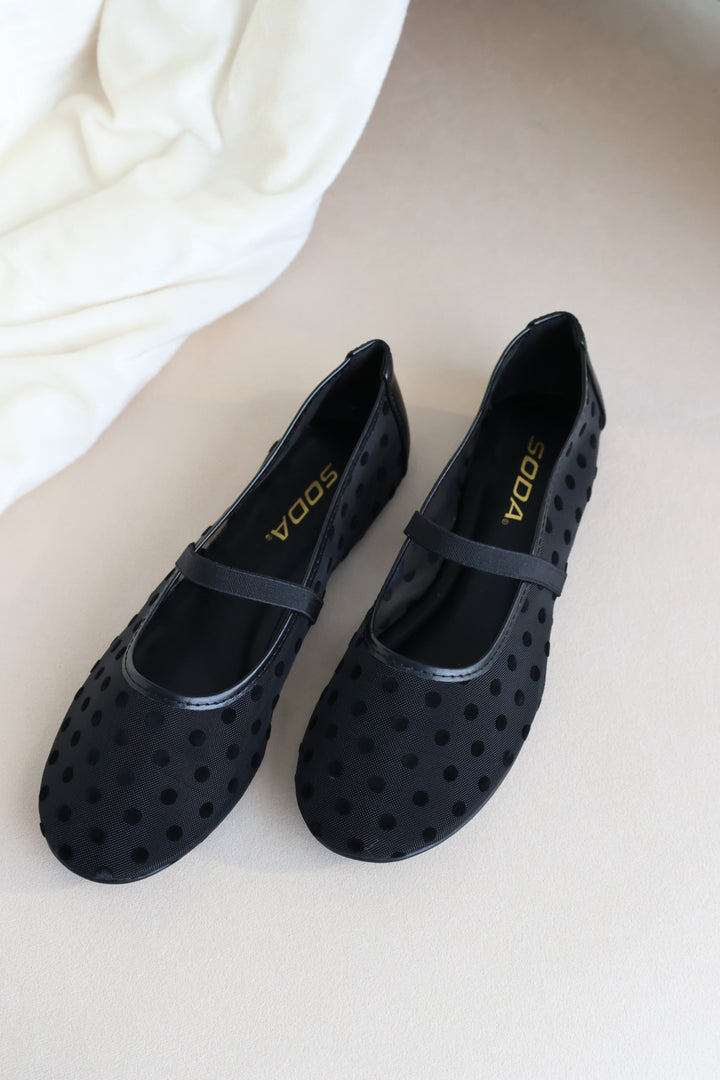 Zenda Flat