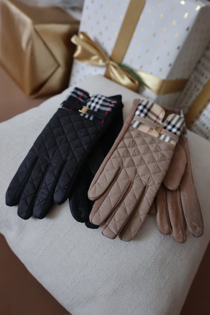Plaid Puffer Gloves