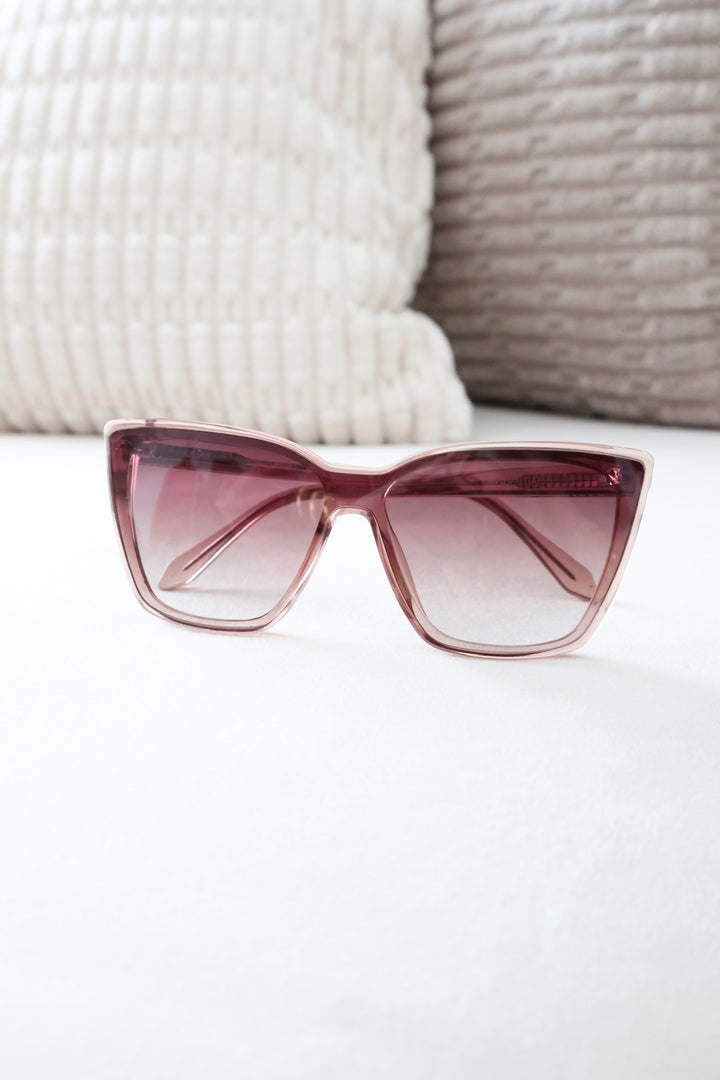 QUAY Confidential Sunglasses