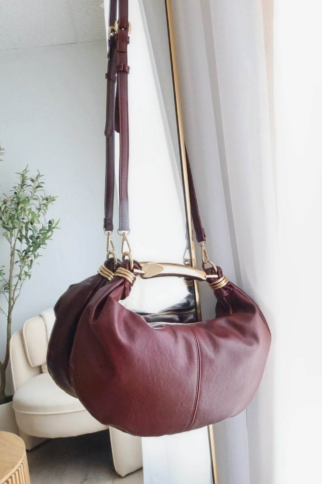 Carrie Handbag- Wine