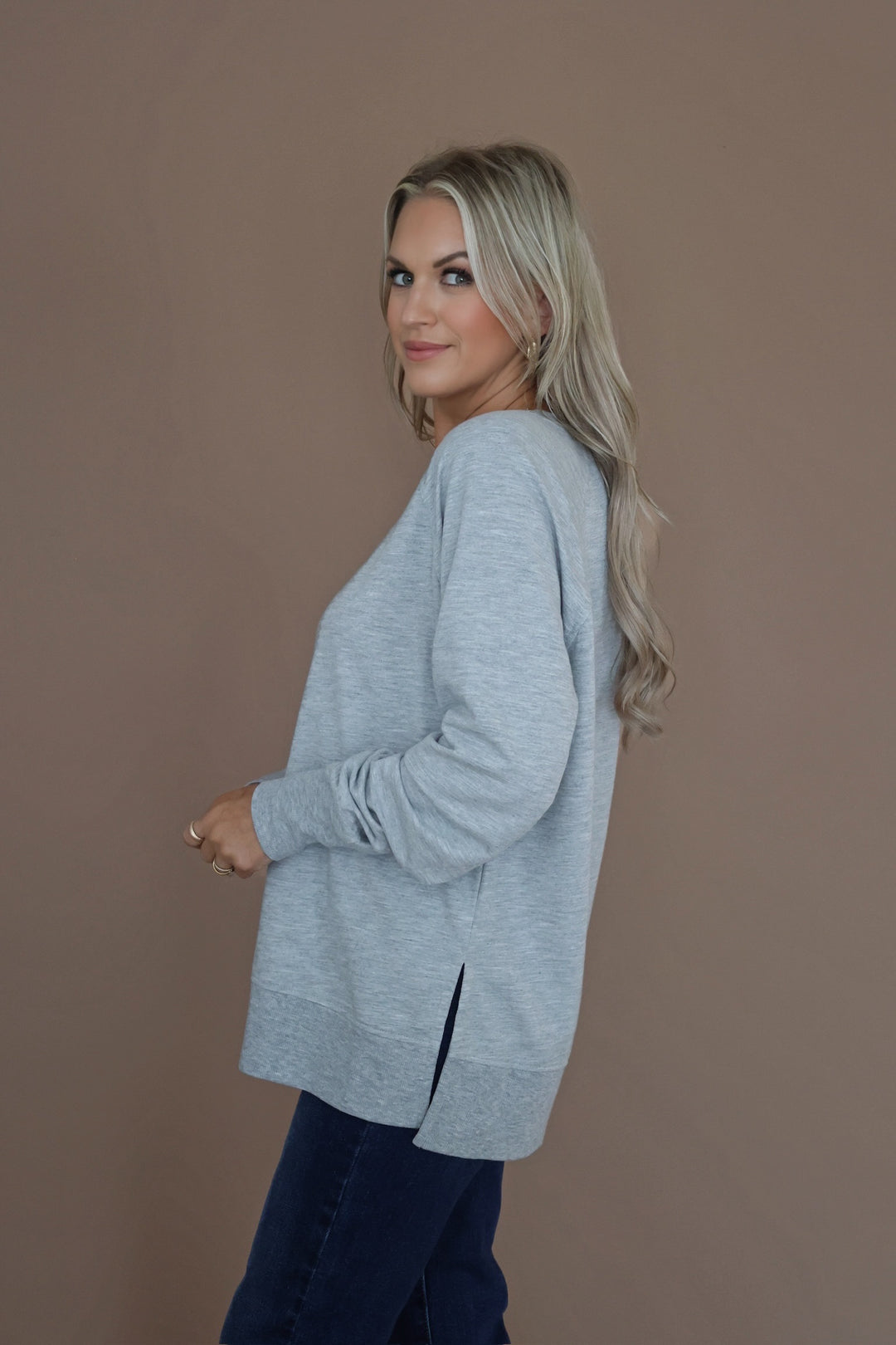 Modern V Neck Weekender- Classic Heather Grey