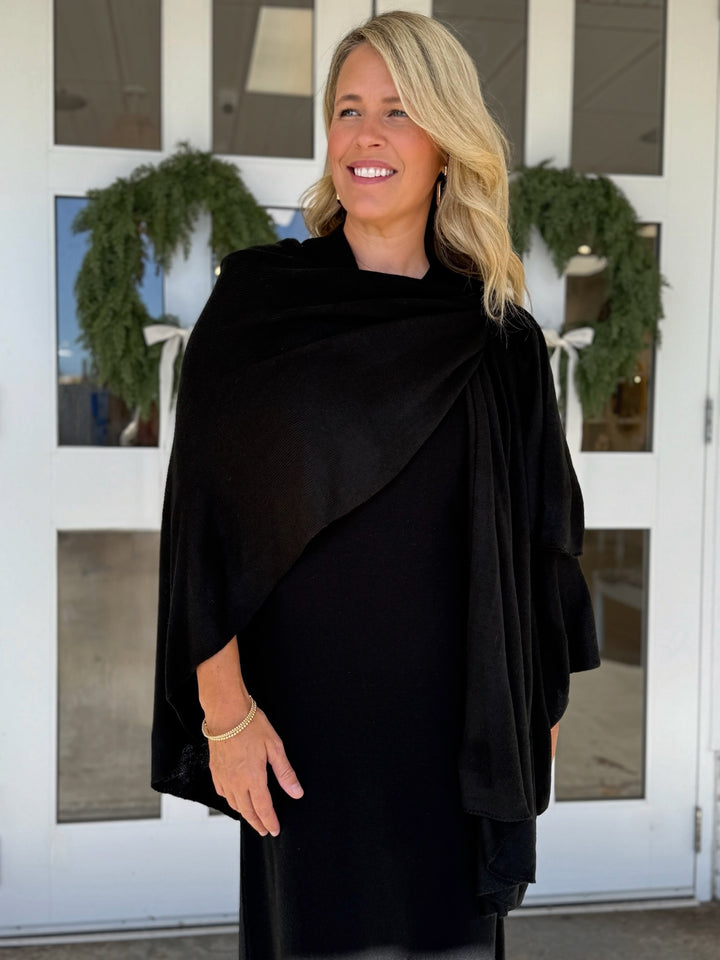 Kiara Pull Thru Wrap- Black