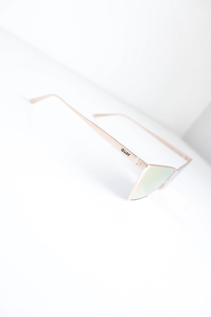 QUAY Bad Habit Adorned