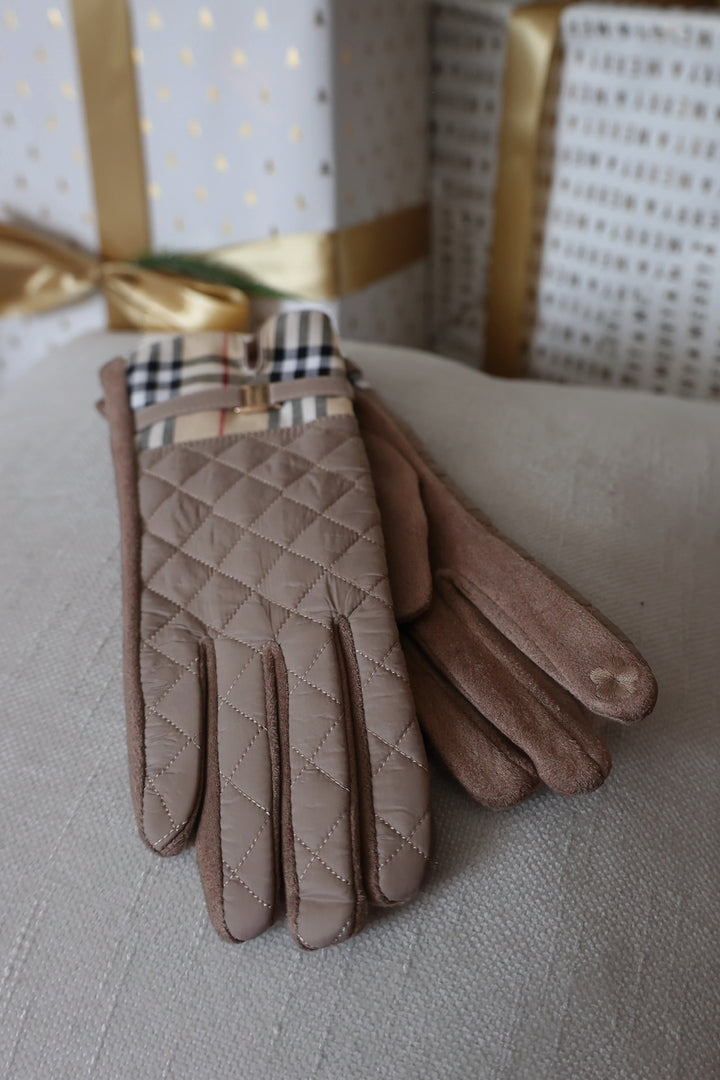 Plaid Puffer Gloves
