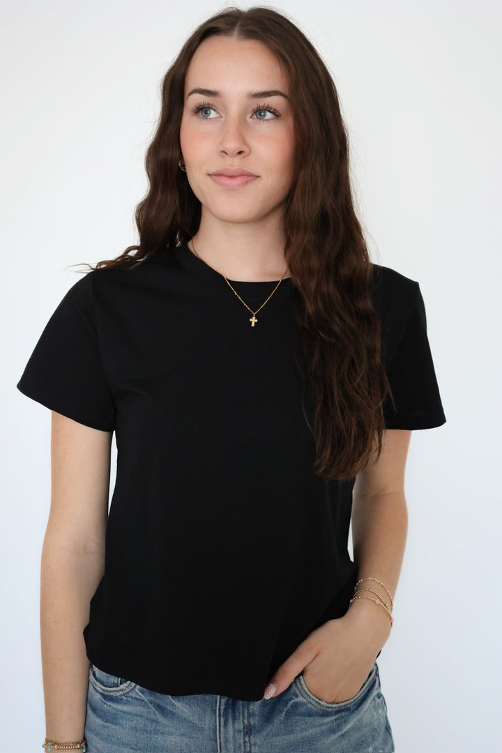 Shyama Crew Neck Tee