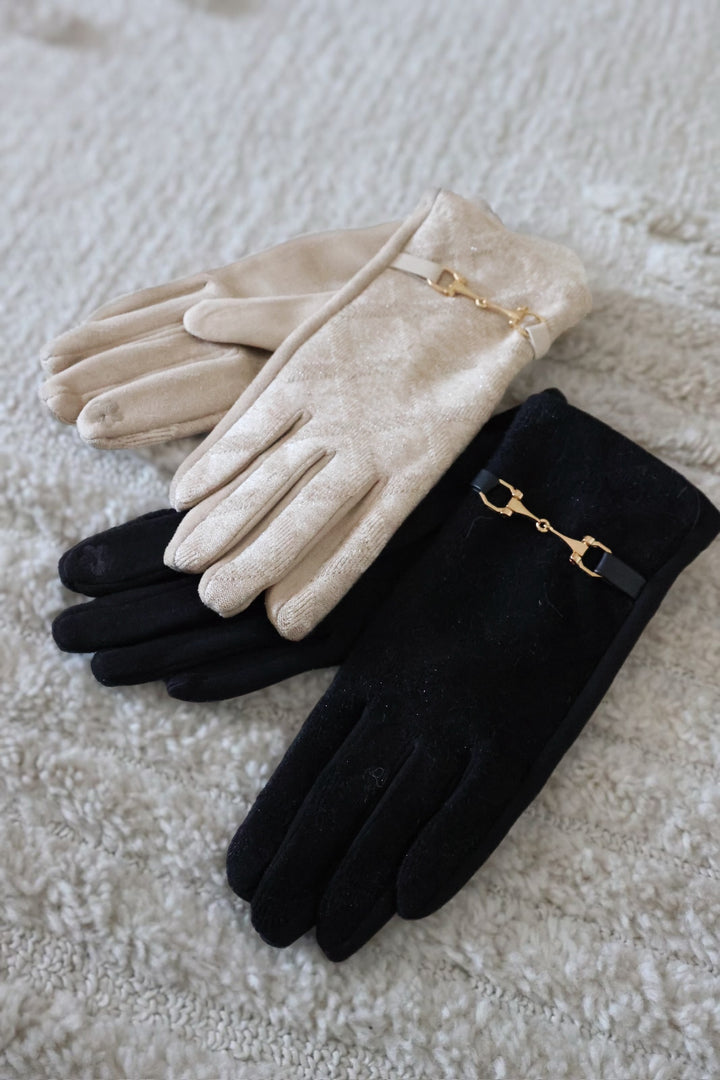 Elegant Checkered Touchscreen Gloves