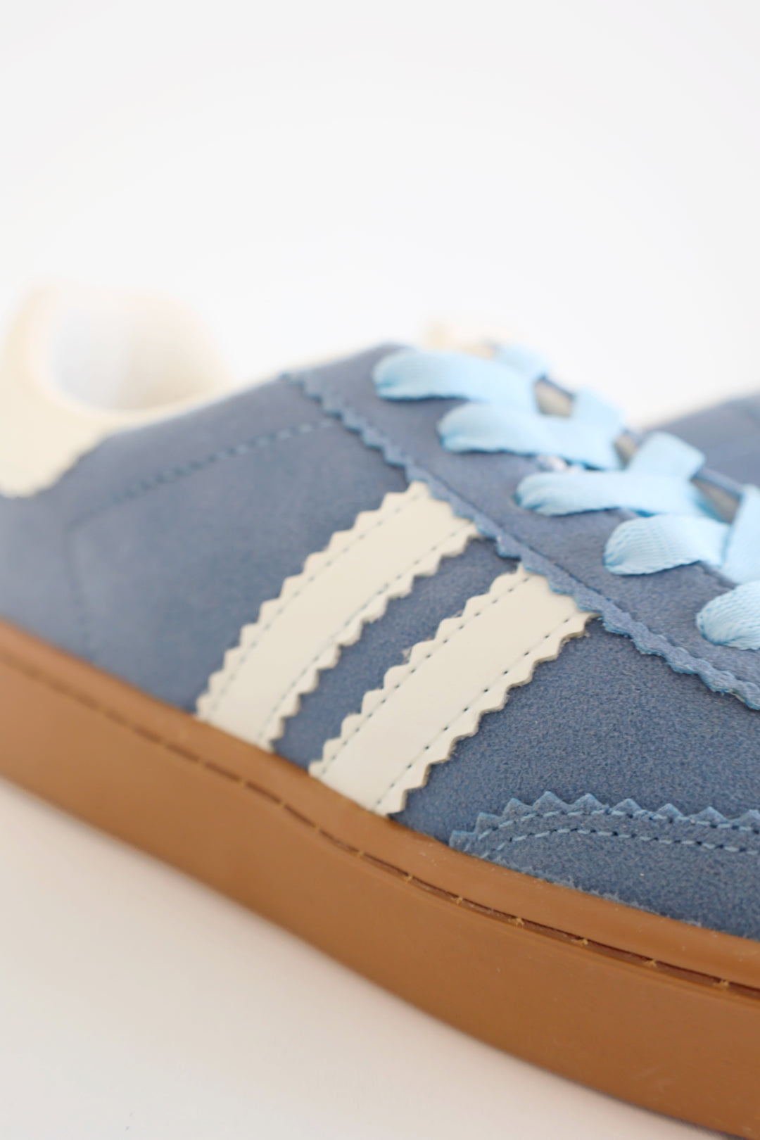 Miel Sneaker- Sky Blue