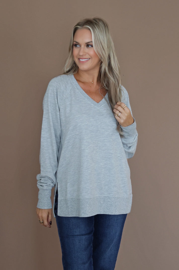 Modern V Neck Weekender- Classic Heather Grey