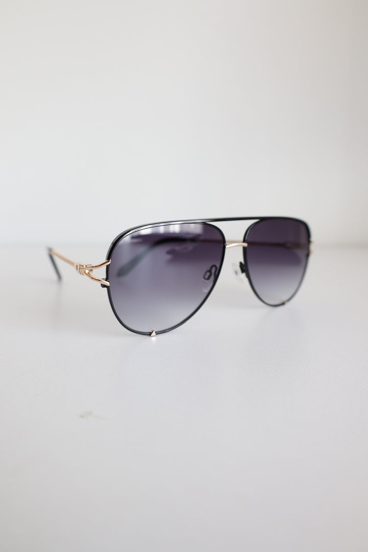 Quay - Black/Smoke High Key Twist Sunglasses