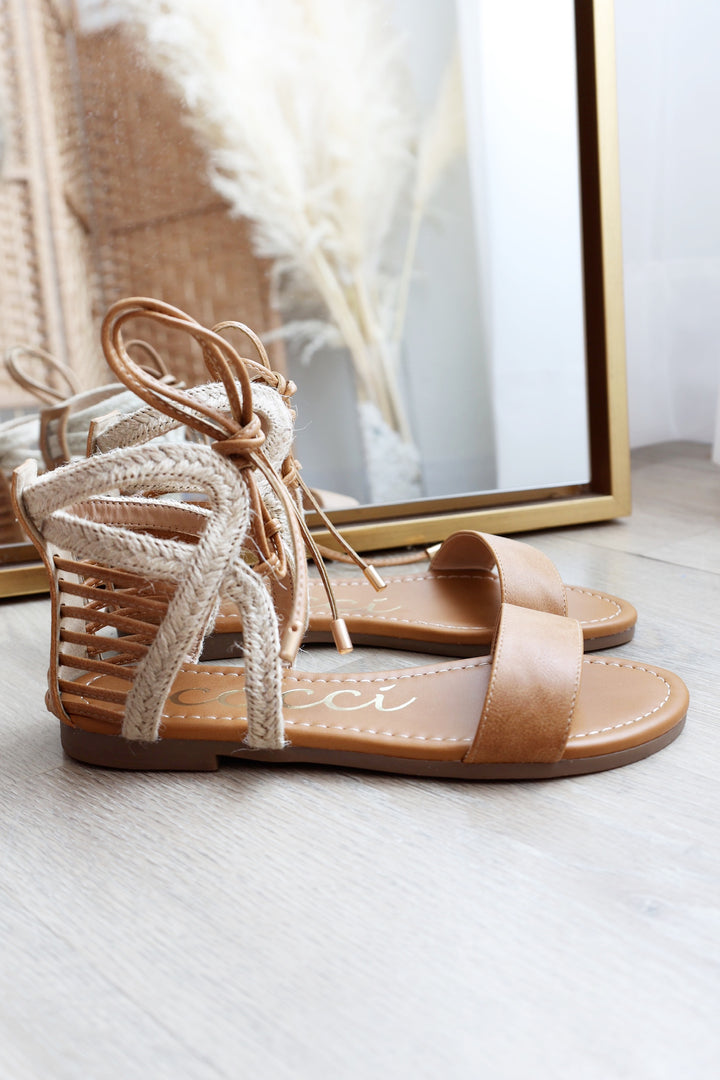 Paola Sandal